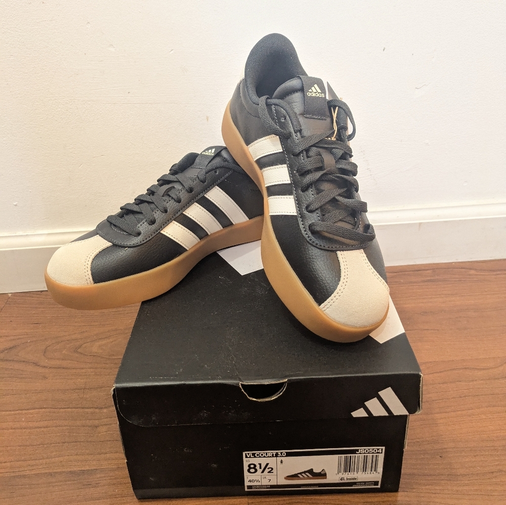 Adidas Mens VL Court 3.0 Black Shoes With Box Mens 8.5 NEW